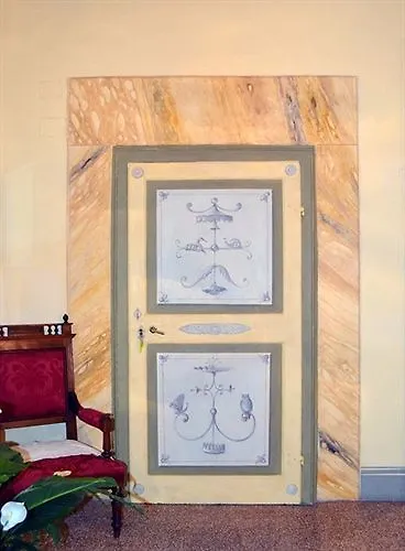 Le Aquile בית הארחה סיינה