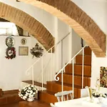 Le Aquile بيت ضيافة 3*