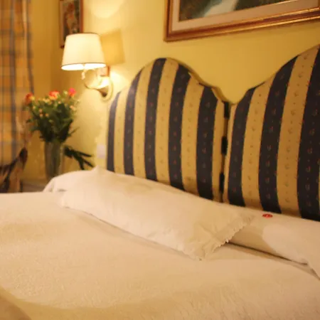 Le Aquile 3* Siena